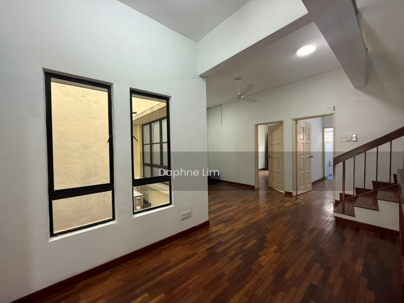 2.5-storey Terraced House at Jalil Sutera - 1