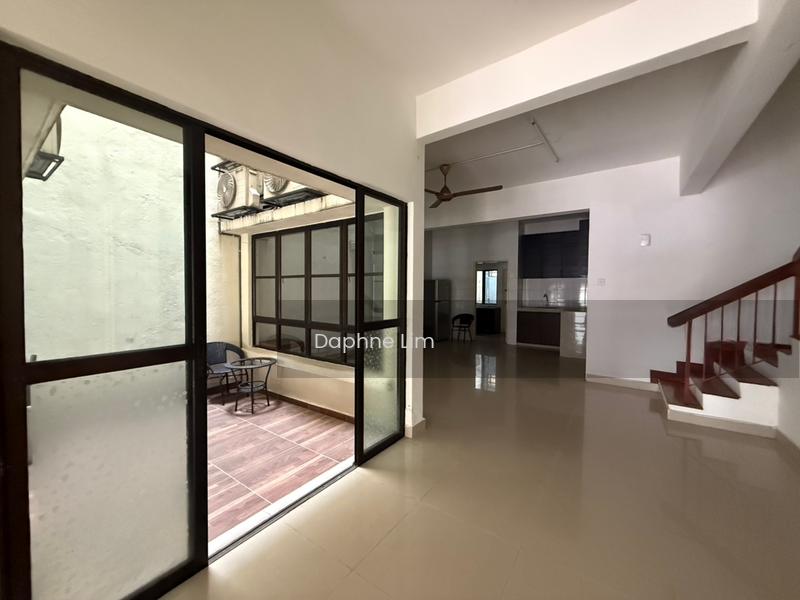 2.5-storey Terraced House at Jalil Sutera - 2
