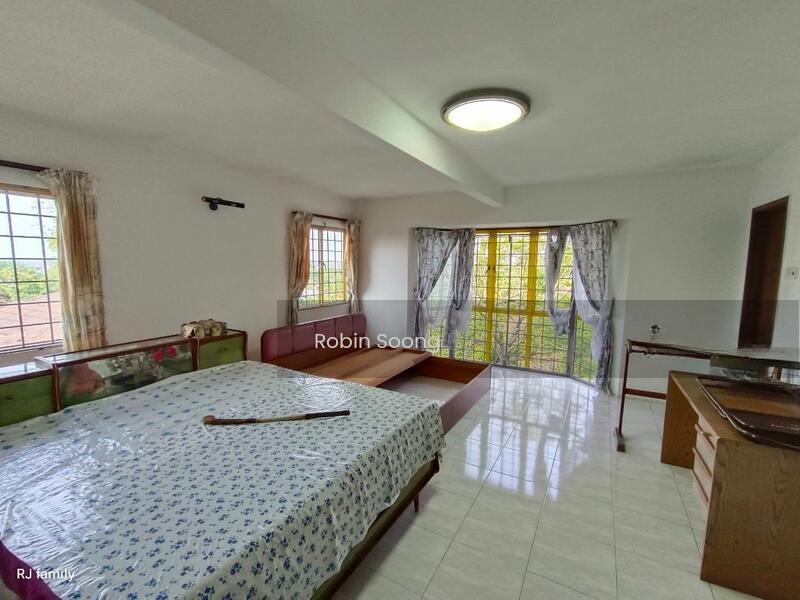Freehold 2 Storey Bungalow at Bukit Katil - 2