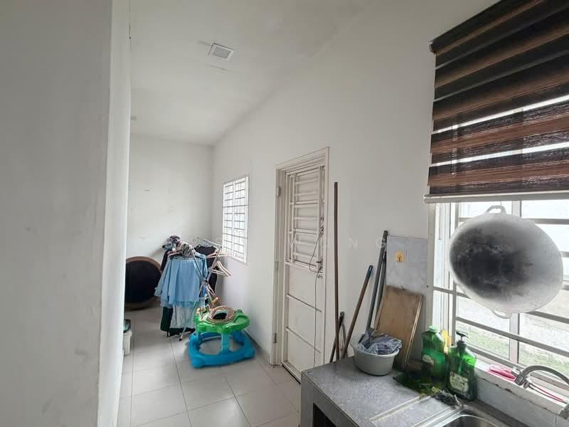 Taman Megah Ria - 5