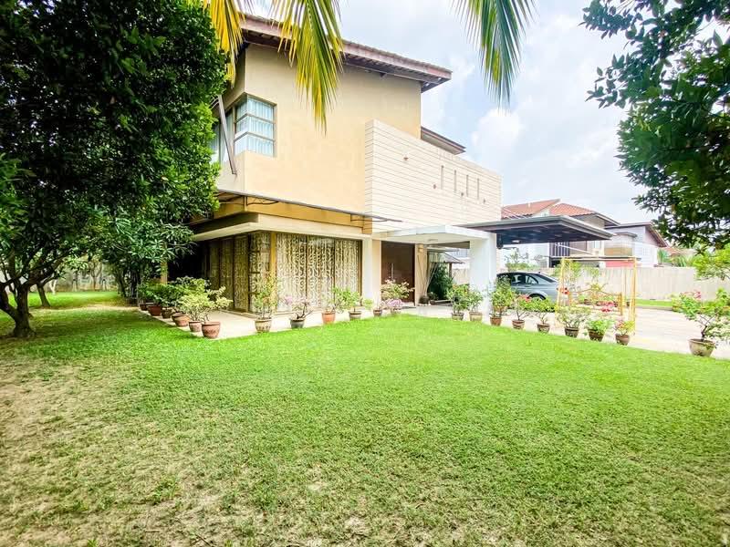 Banyan Close - 3