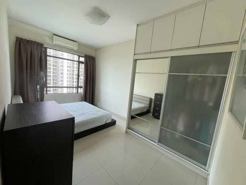 Royal Domain Sri Putramas 2 - 5