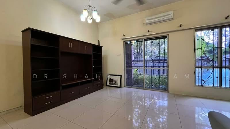 Facing Open & Partially Furnished @ Bandar Bukit Puchong 2 - 5