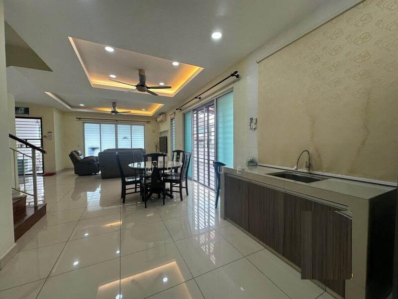 Precinct 3 Bandar Parklands - 3