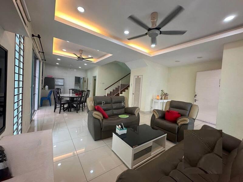 Precinct 3 Bandar Parklands - 5