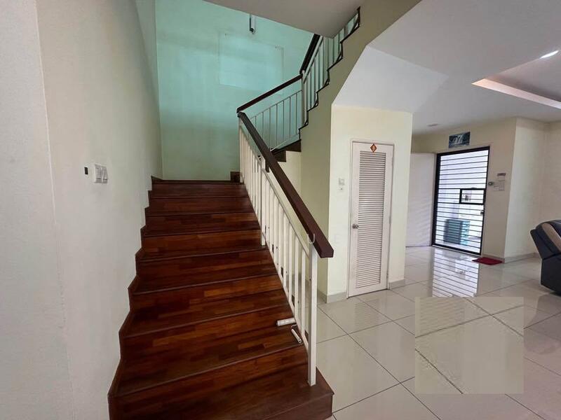 Precinct 3 Bandar Parklands - 2