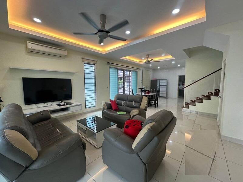 Precinct 3 Bandar Parklands - 1