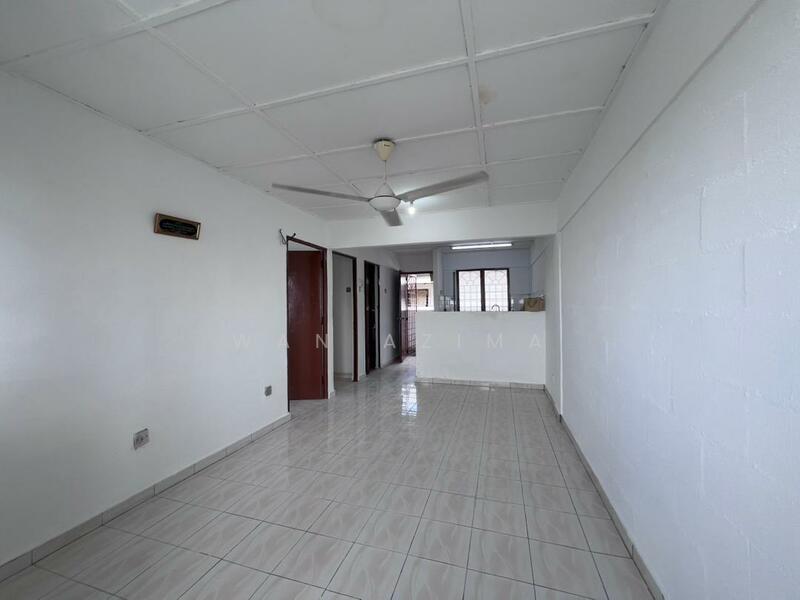 Flat PKNS Seksyen 20 - 5