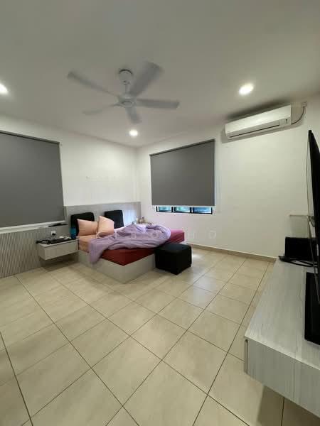 Taman Austin Heights - 2