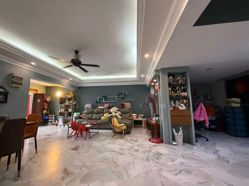 Bandar damai perdana - 4