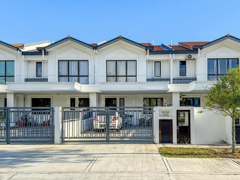 Avis 1 @ Setia Alamsari - 2