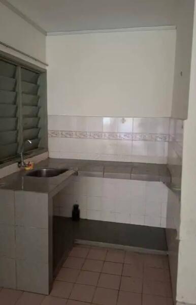 Flora Damansara Apartment - 5