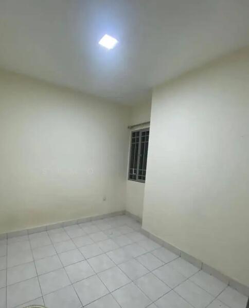 Flora Damansara Apartment - 3