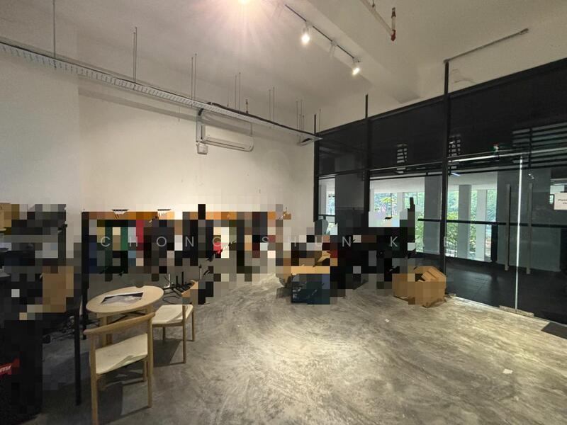 Q Avenue @ Queensville - 2