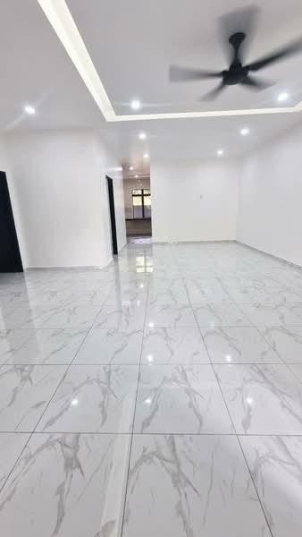 Flat Tasek 64 - 4