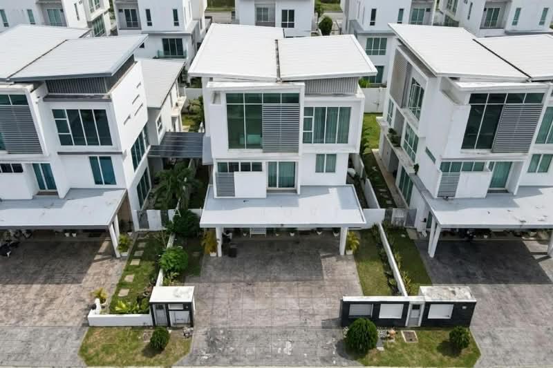 Jacaranda @ Garden Residence Cyberjaya - 2