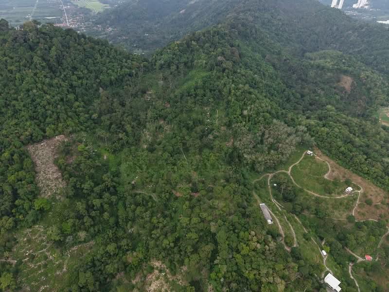 LAND SALE AT GERTAK SANGGUL AGRICULTURAL LAND 14.149 ACRE FREE HOLD 100 ++ DURIAN TREE - 1