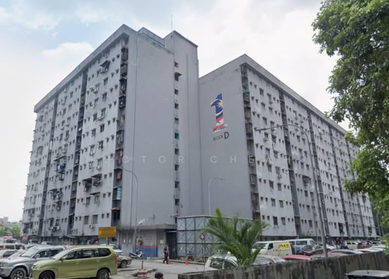 Taman Petaling Utama Flat - 3