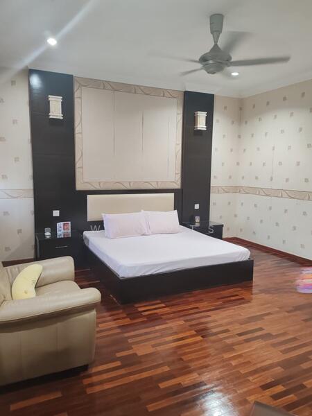 Bandar Laguna Merbok - 5