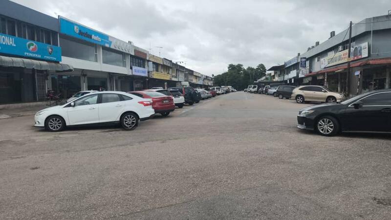 Taman Ungku Tun Aminah - 1