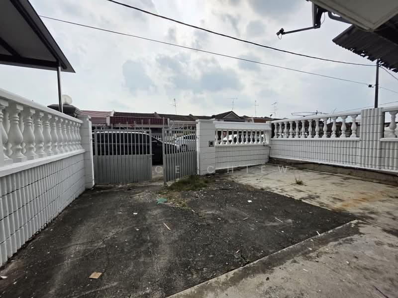 Taman Johor Jaya - 2