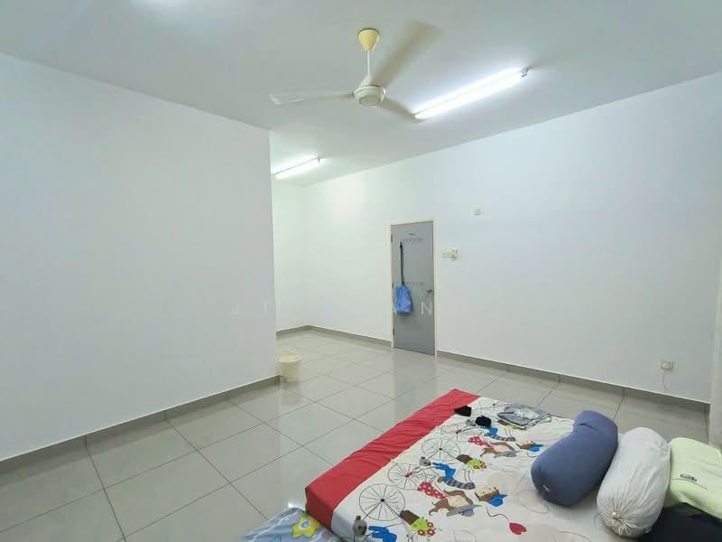 Taman Sri Pulai Perdana 2 - 4
