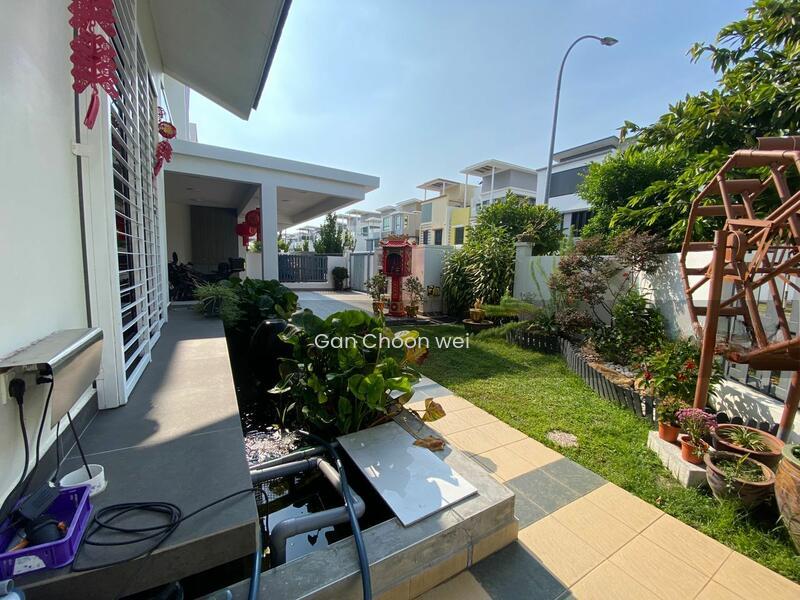 Semi-Detached House at Alam Nusantara - 2