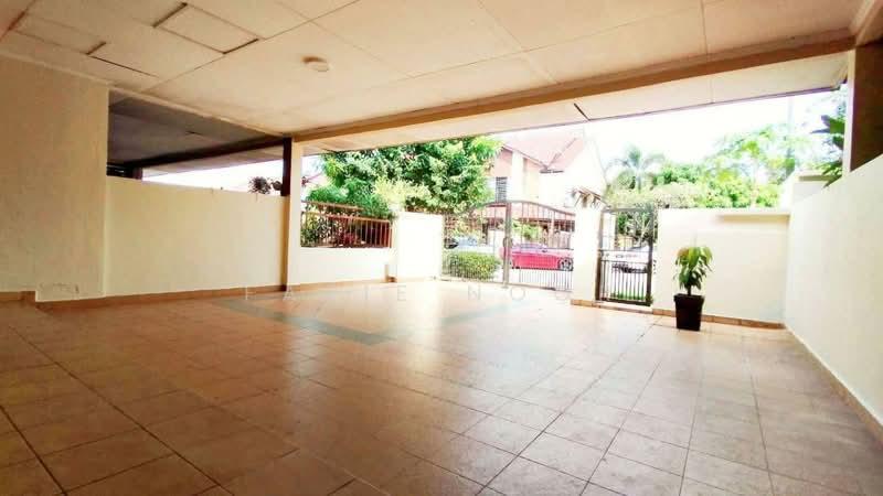 Aman 1 and 2, Subang Bestari - 2