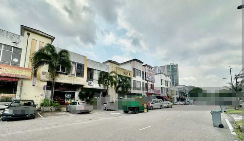 Taman Munshi Ibrahim Tampoi - 3