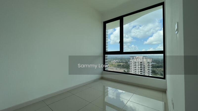 The M @ Medini Macrolink - 5