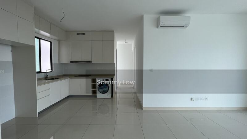 The M @ Medini Macrolink - 2