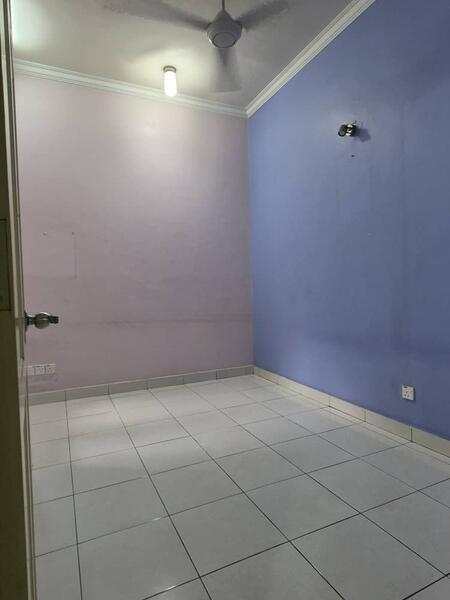 Bandar Tun Hussein Onn - 4