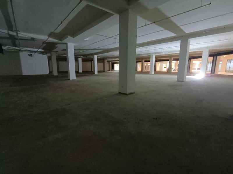 Emporis Kota Damansara - 4