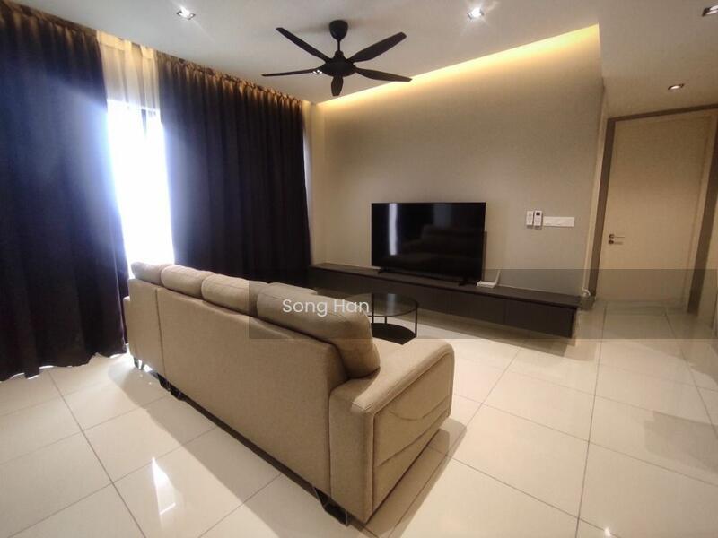 Pandora @ Tropicana Metropark - 1