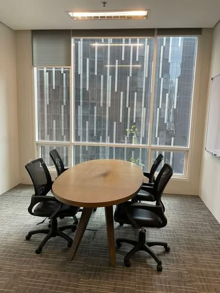 Soho Suites Office @ KLCC - 1