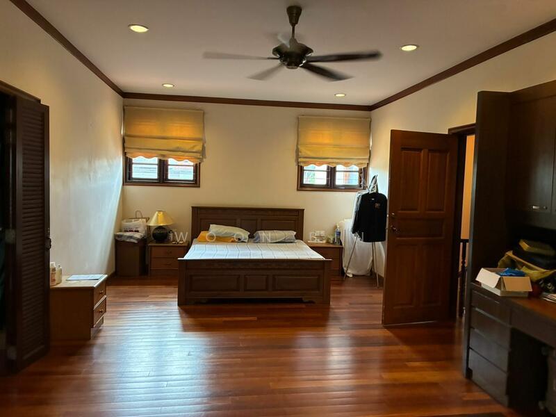 Bungalow at Saujana Impian - 5