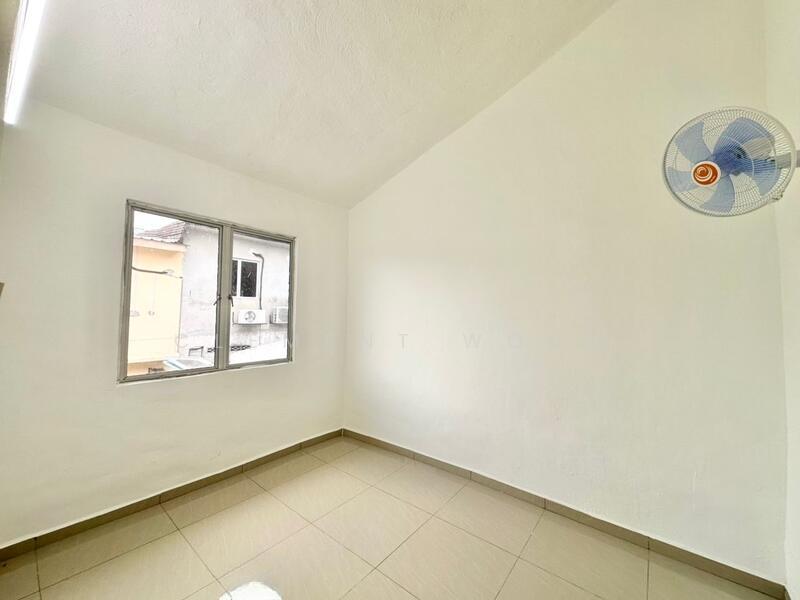 Rawang Perdana 1 - 3