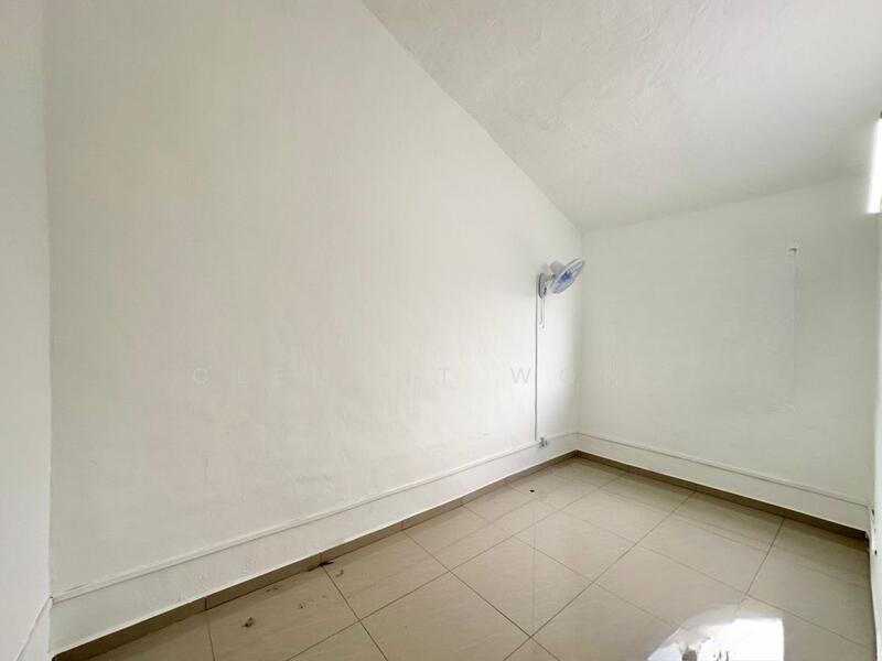 Rawang Perdana 1 - 5