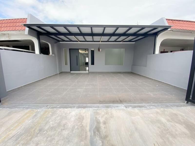 Taman Johor Jaya - 1