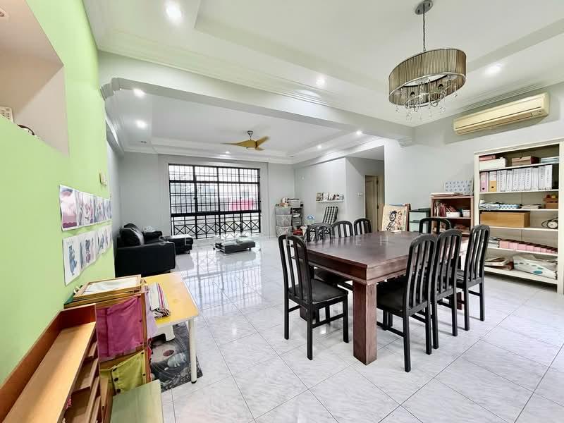 Mewah View Luxurious Apartments - 4