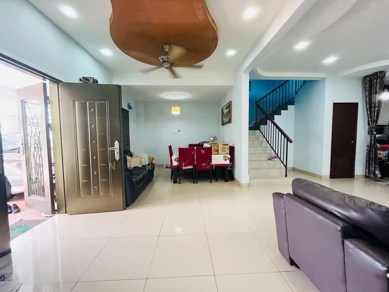 Astana Idaman Desa Alam - 3