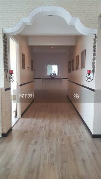Central Park condominium - 4