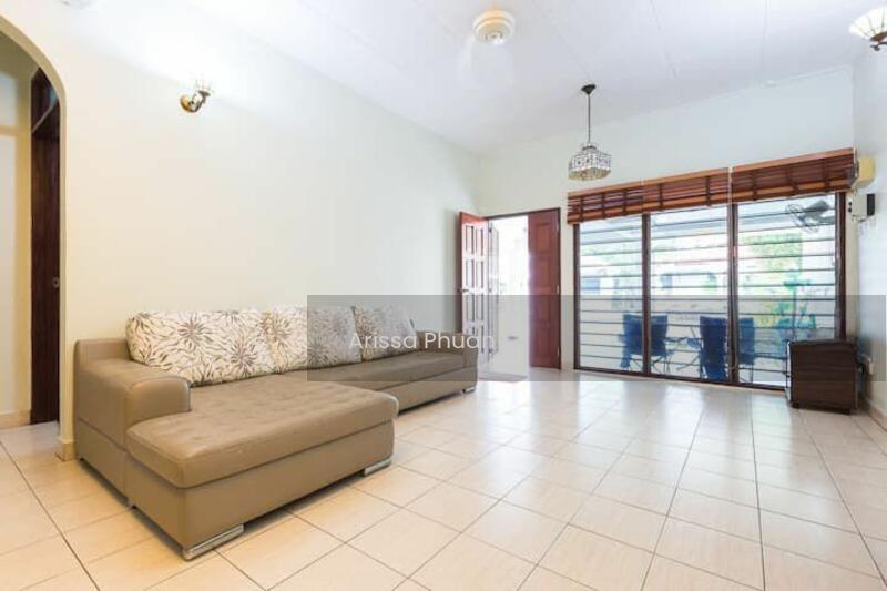 Semi Detached House @ Pantai Jerjak - 2