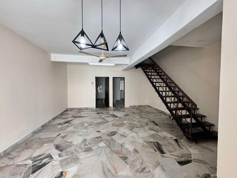 Desa 1 Bandar Country Homes, Rawang - 1