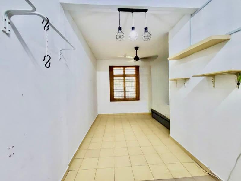 Taman Desa Kenangan Indah - 3