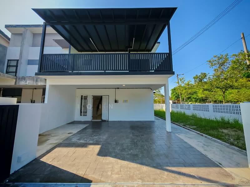 AQUILA @ Saujana Rawang - 1