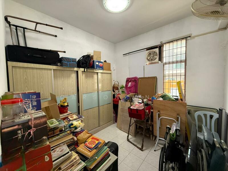 Cantik - 3