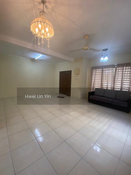 Semi-D house at Taman Sutera Prima - 5