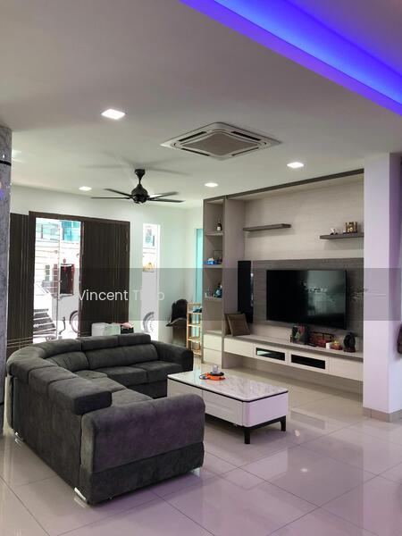 Semi-D house at Ampang - 2