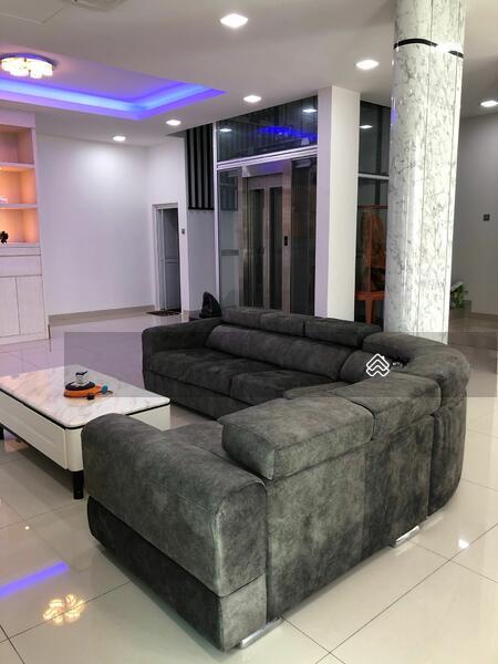 Semi-D house at Ampang - 1